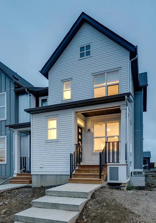 Prázdninový dům Neutral Living/6Beds/4Bedrooms+1Bunos/With Basement And Fireplace/Free Parking On Premises YYC Kanada