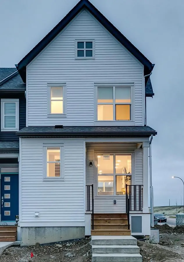Prázdninový dům Neutral Living/6Beds/4Bedrooms+1Bunos/With Basement And Fireplace/Free Parking On Premises YYC